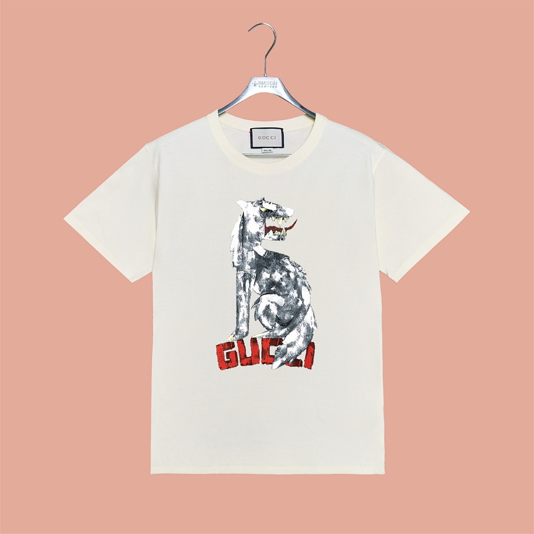 Gucci T-Shirt Style 742 detail view 4