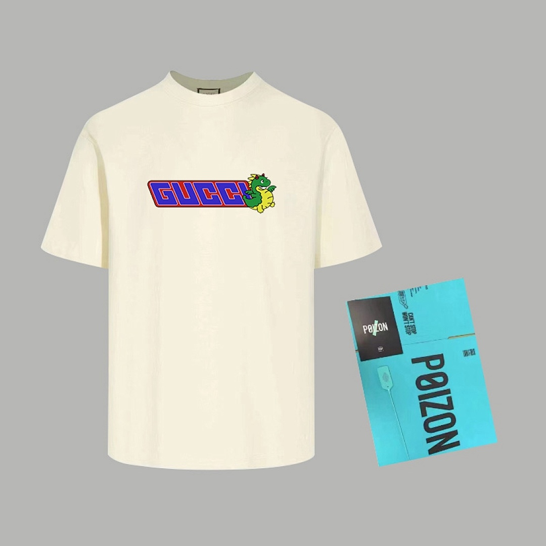 Gucci T-Shirt Style 806 detail view 1