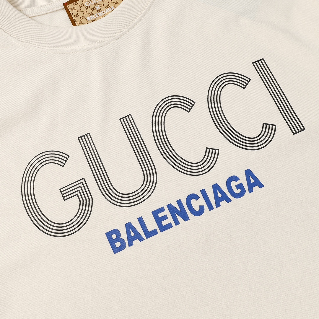 Gucci T-Shirt Style 831 detail view 2