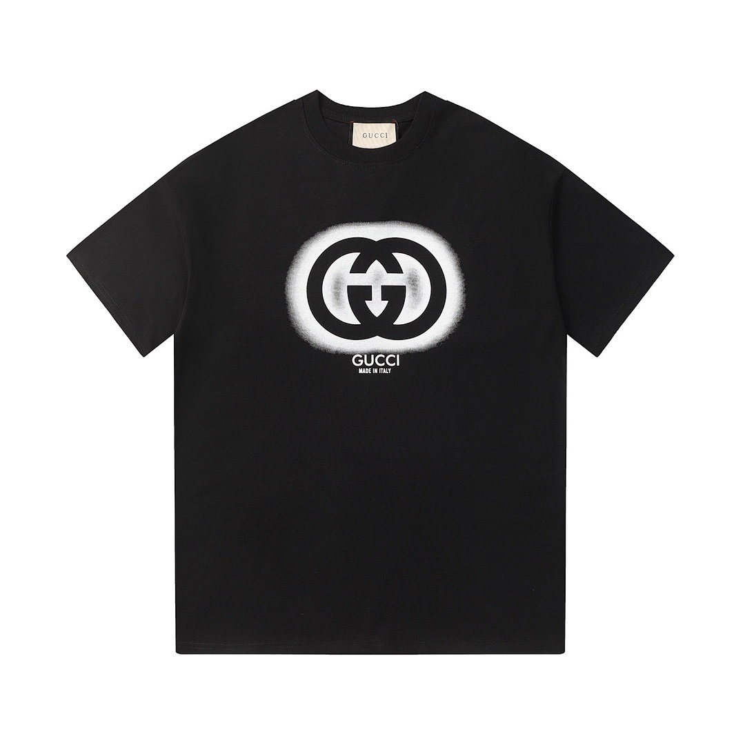 Gucci T-Shirt Style 832 detail view 7