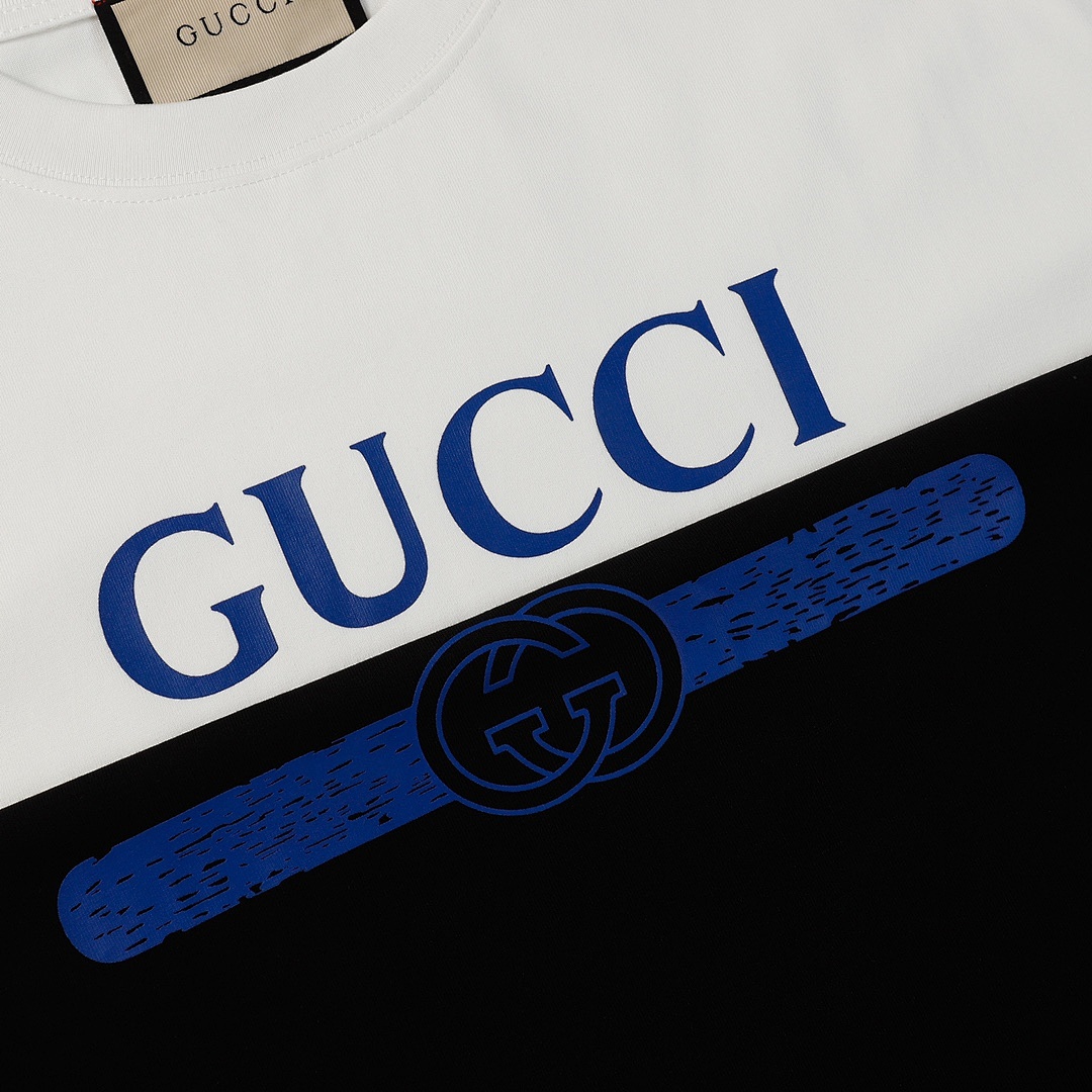 Gucci T-Shirt Style 833 detail view 4