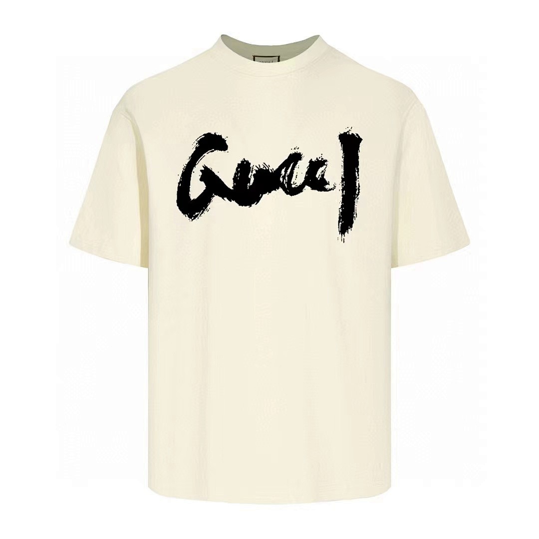 Gucci T-Shirt Style 839 detail view 1