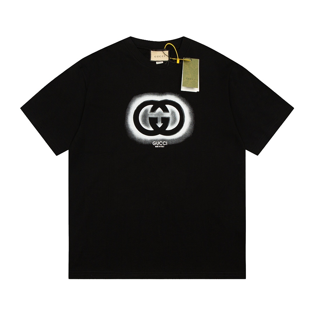 Gucci T-Shirt Style 858 main view