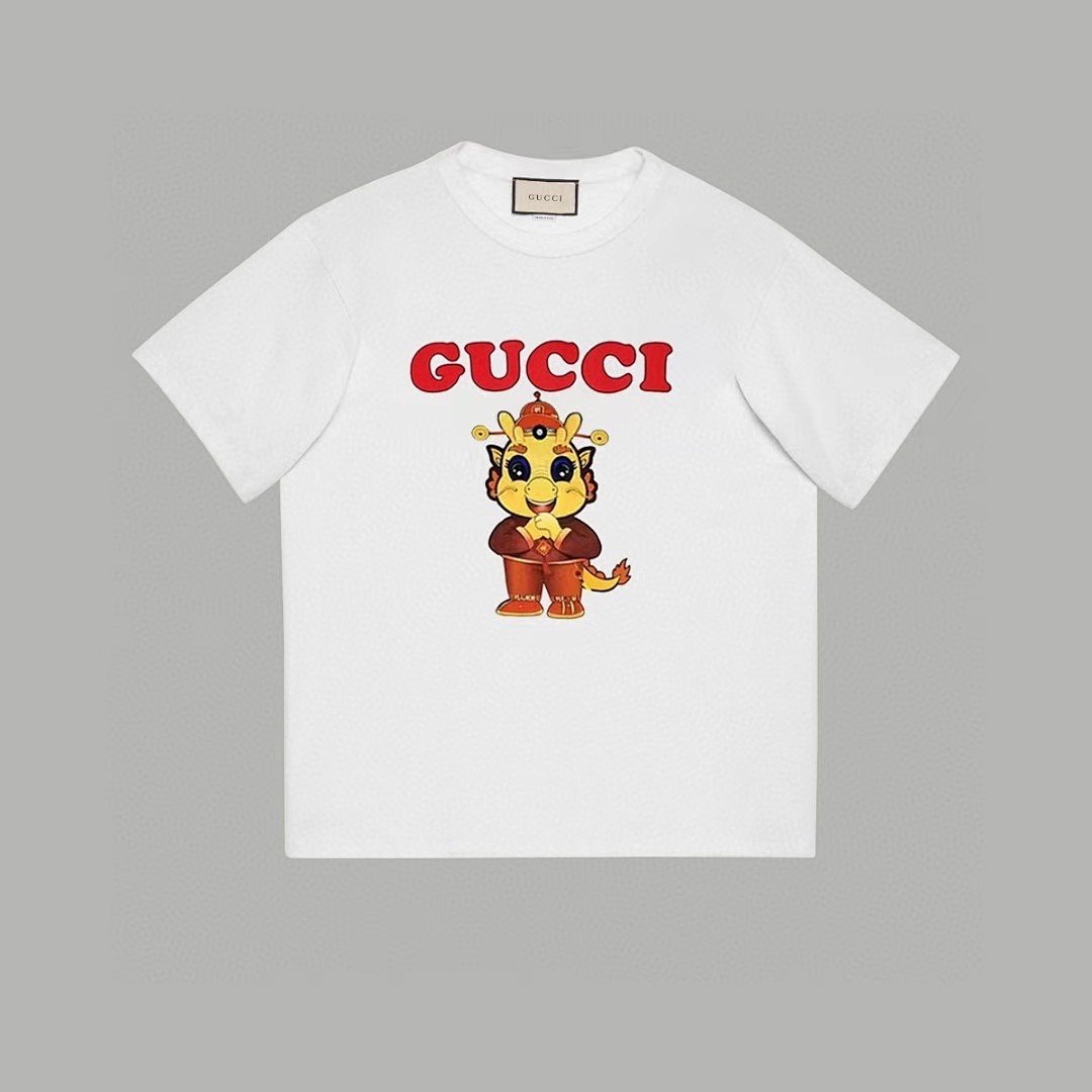 Gucci T-Shirt Style 862 main view