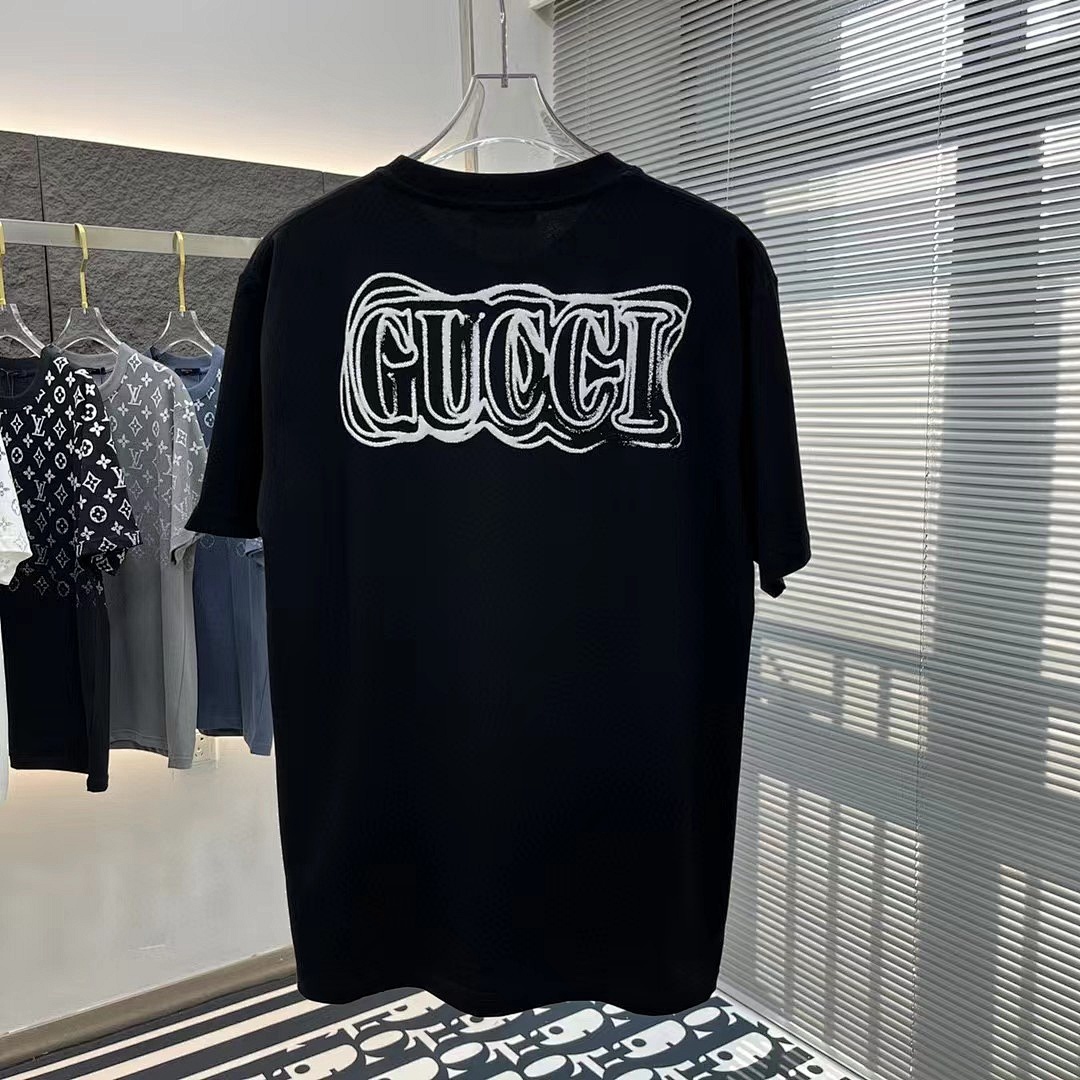 Gucci T-Shirt Style 869 detail view 7