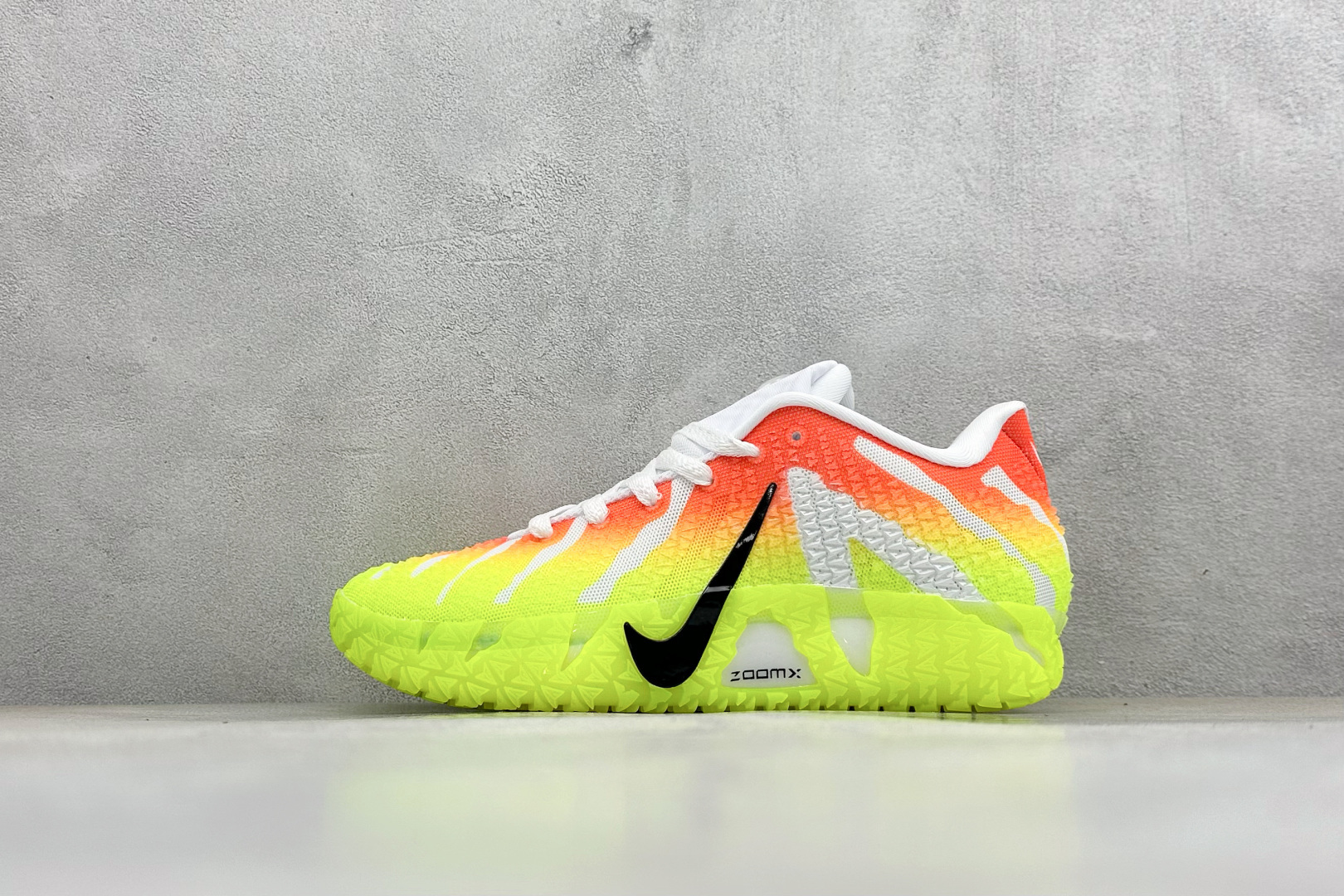 Nike Basketball Shoes main view