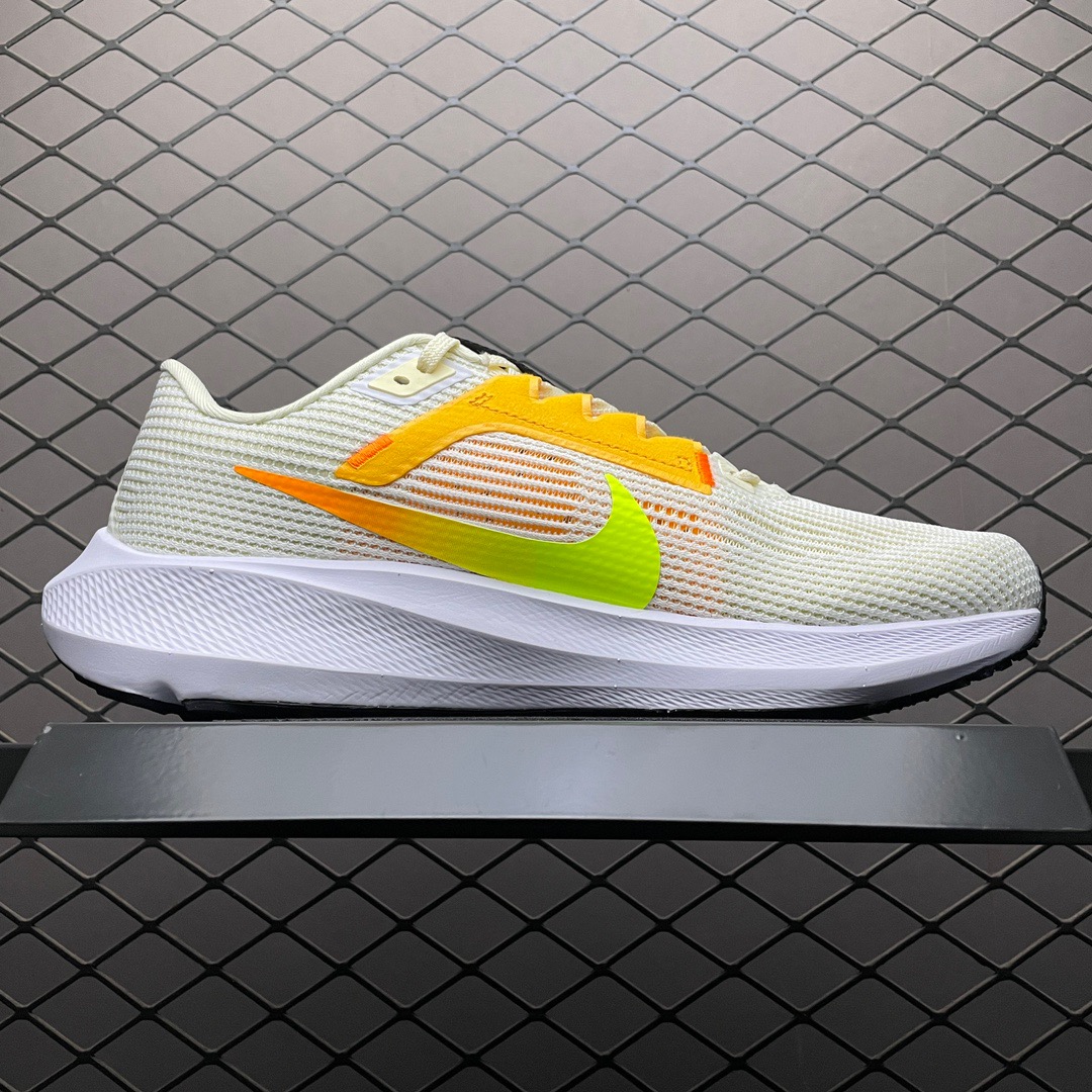 Nike Running Shoes detail view 2
