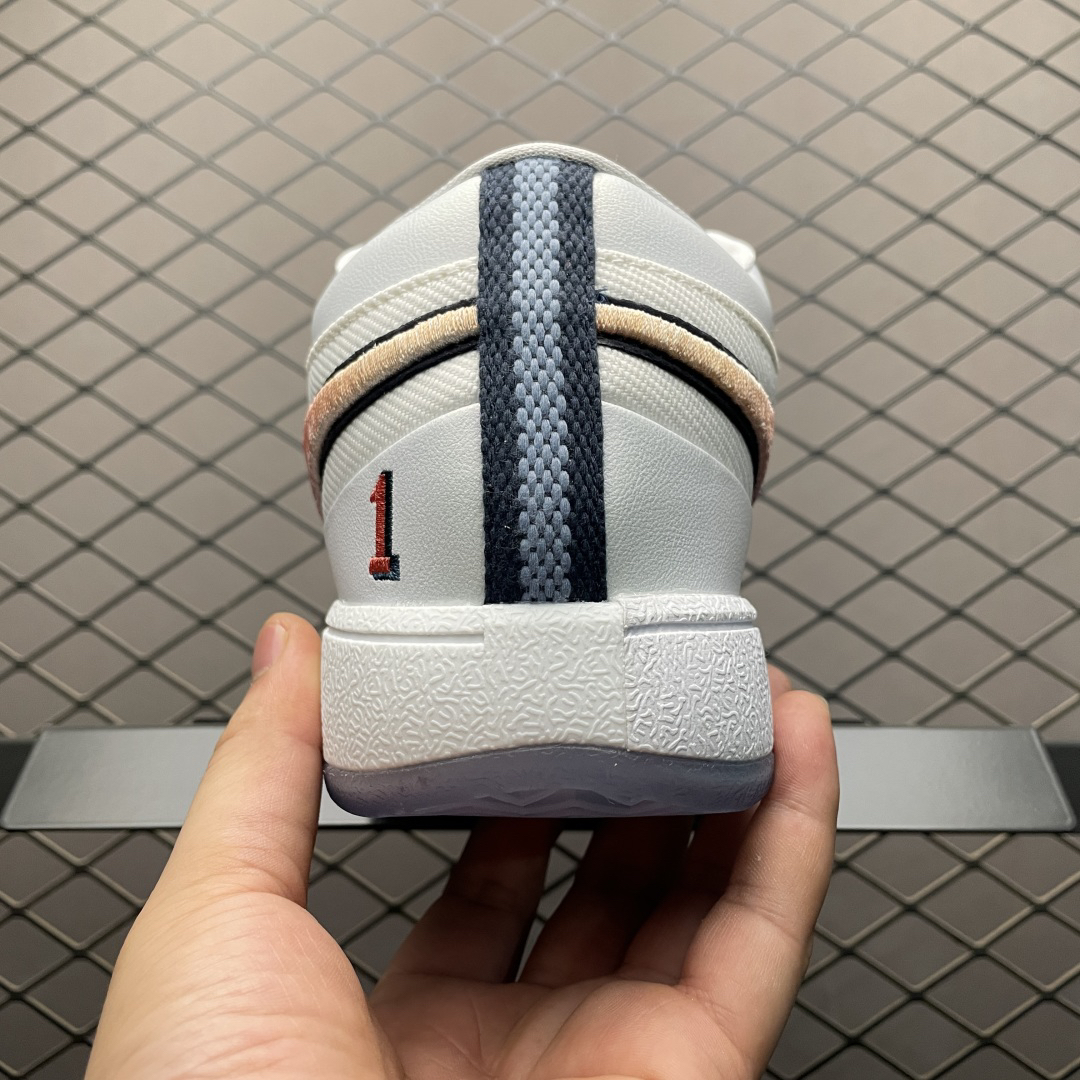 Nike Basketball Shoes detail view 1