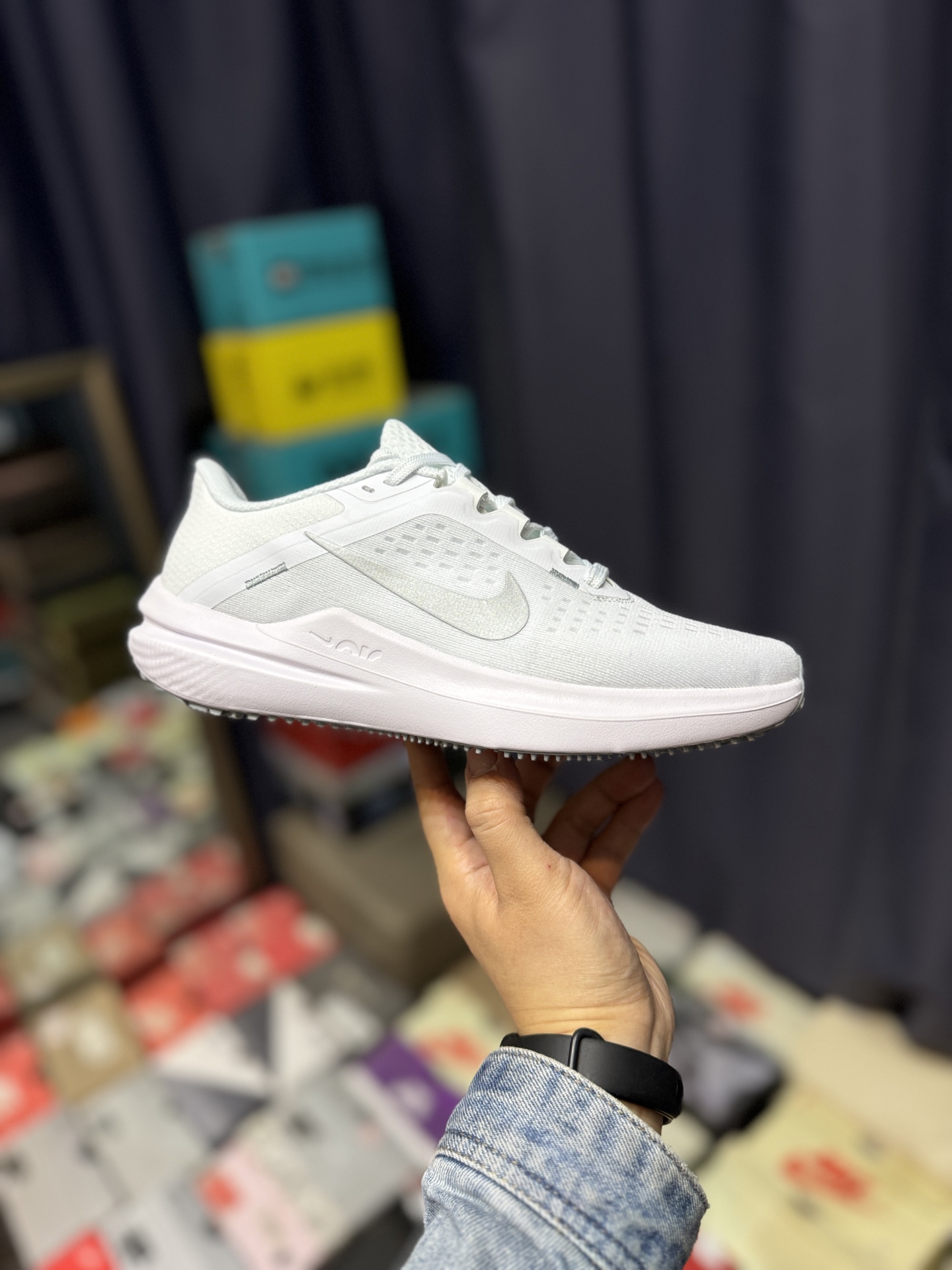 Nike Running Shoes main view