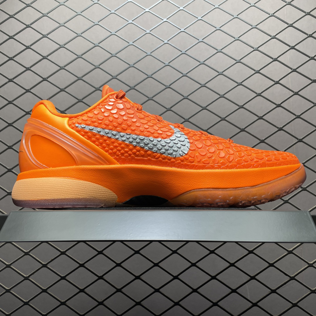 Nike Basketball Shoes detail view 2