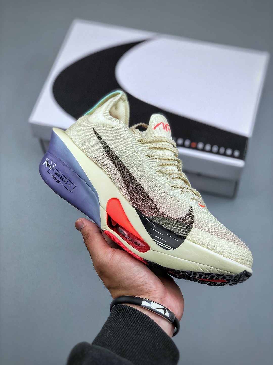 Nike Sneakers main view