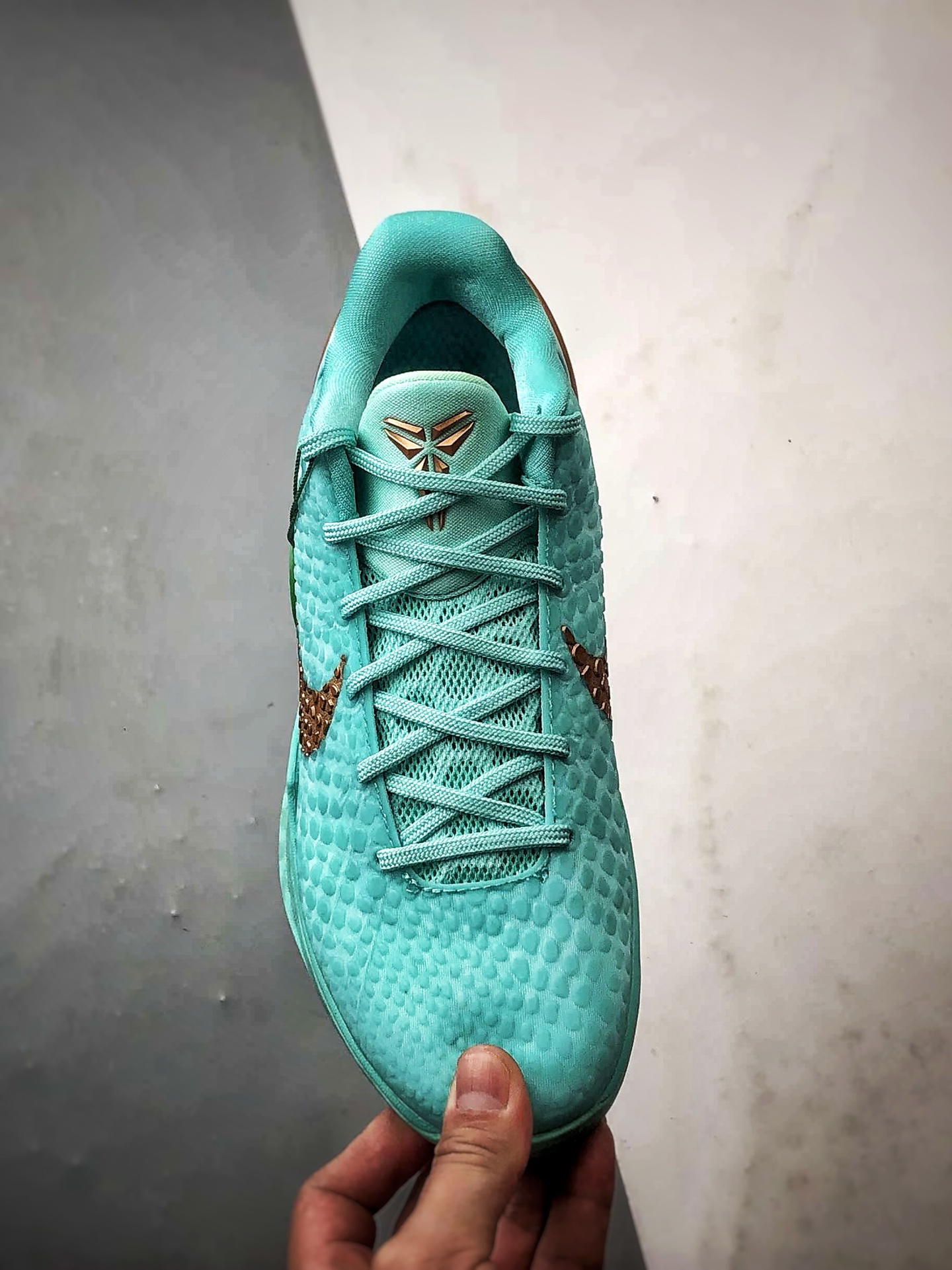 Nike Kobe Basketball Shoes detail view 1