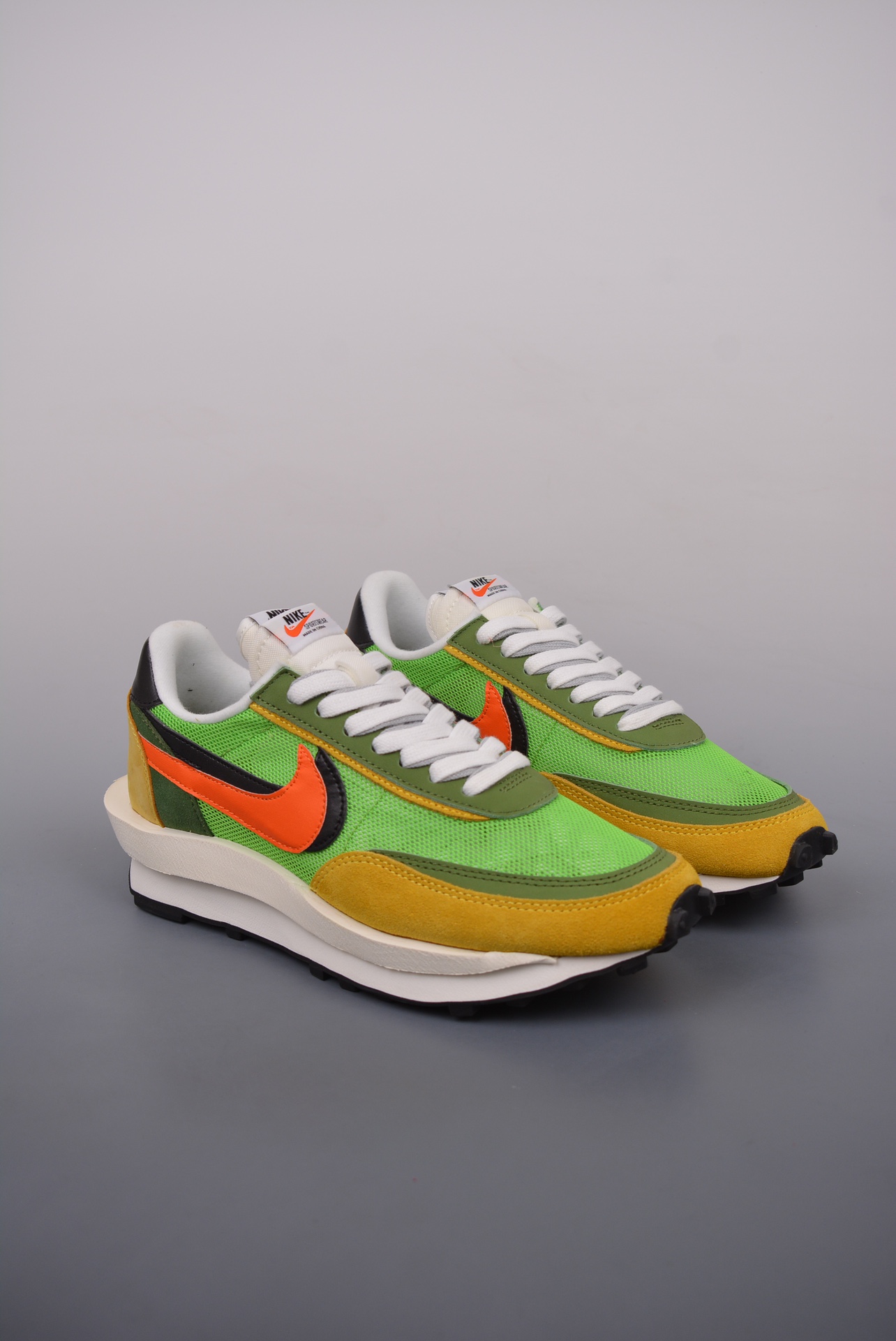 Nike Sneakers main view