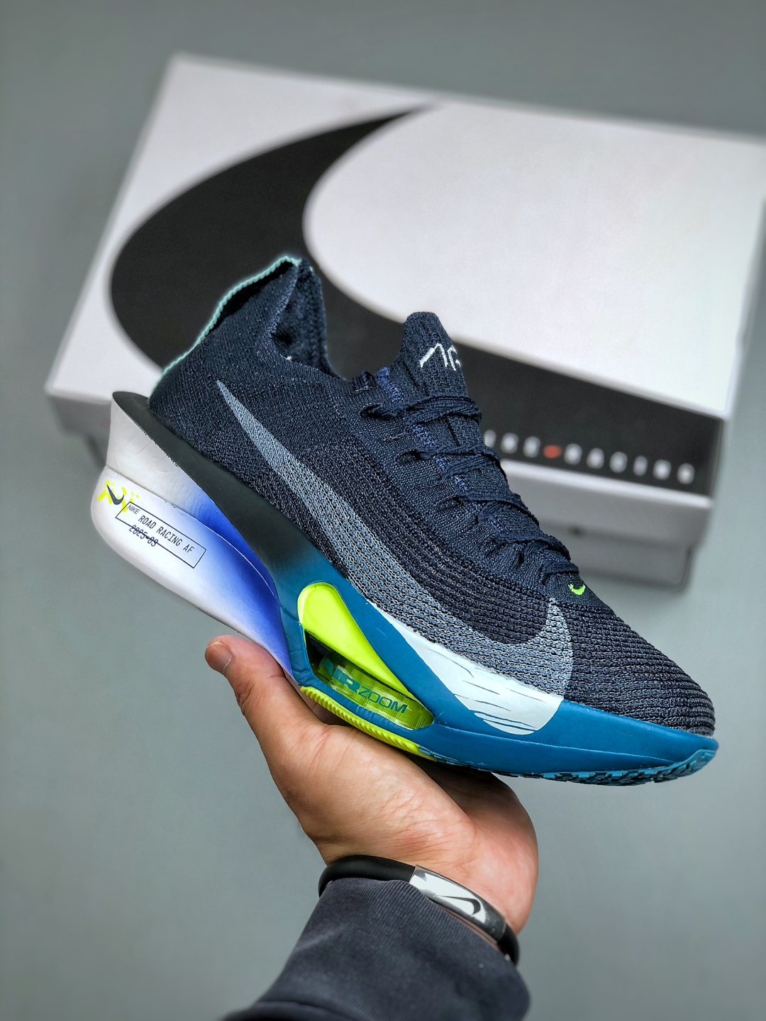 Nike Sneakers main view