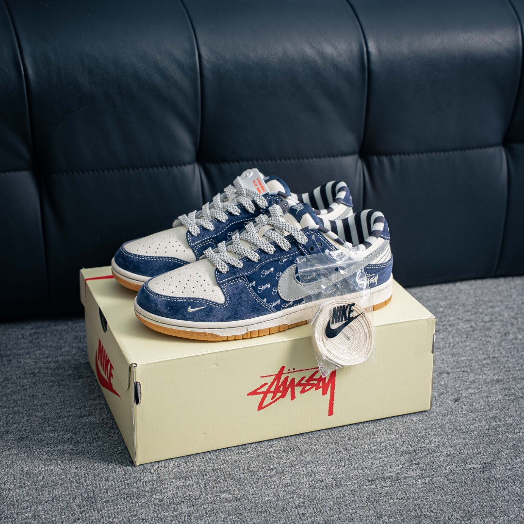 Nike Casual Shoes main view