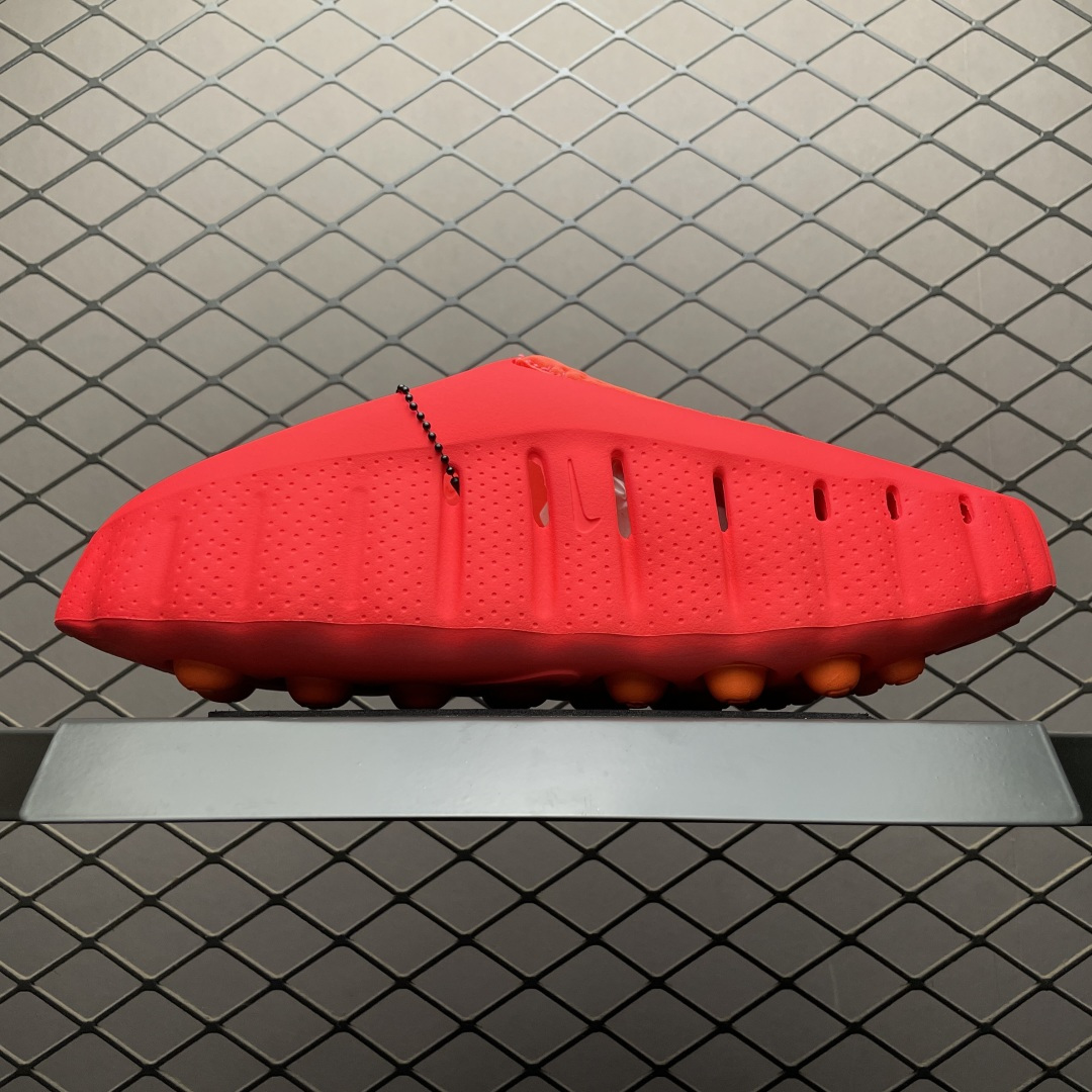 Nike Slides detail view 2
