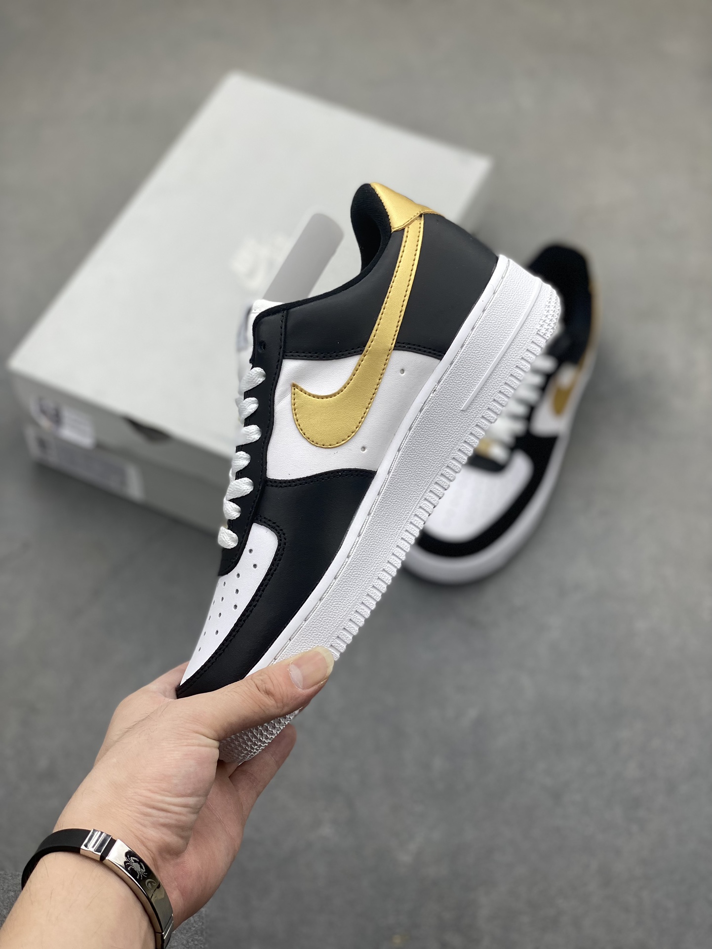 Nike Air Force 1 Casual Shoes Black detail view 2