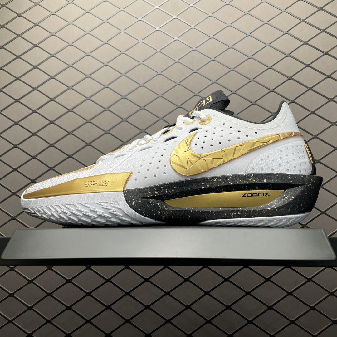 Nike Sneakers main view