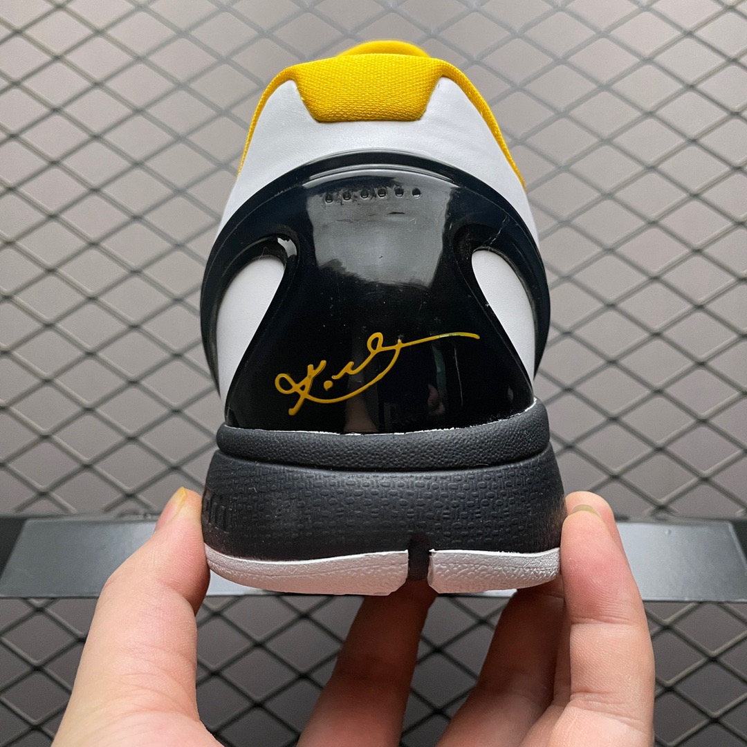 Nike Kobe Basketball Shoes Pink detail view 1