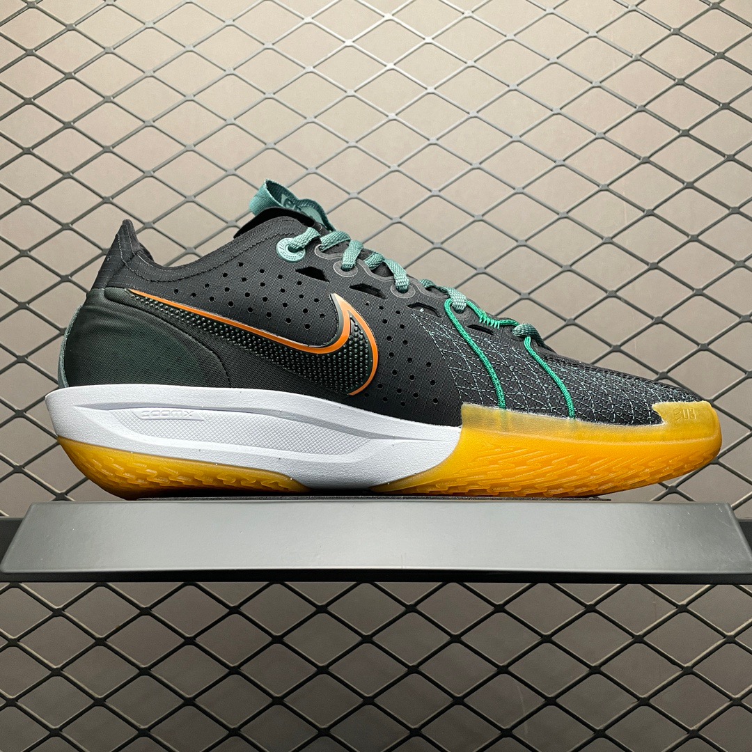 Nike Sneakers detail view 2