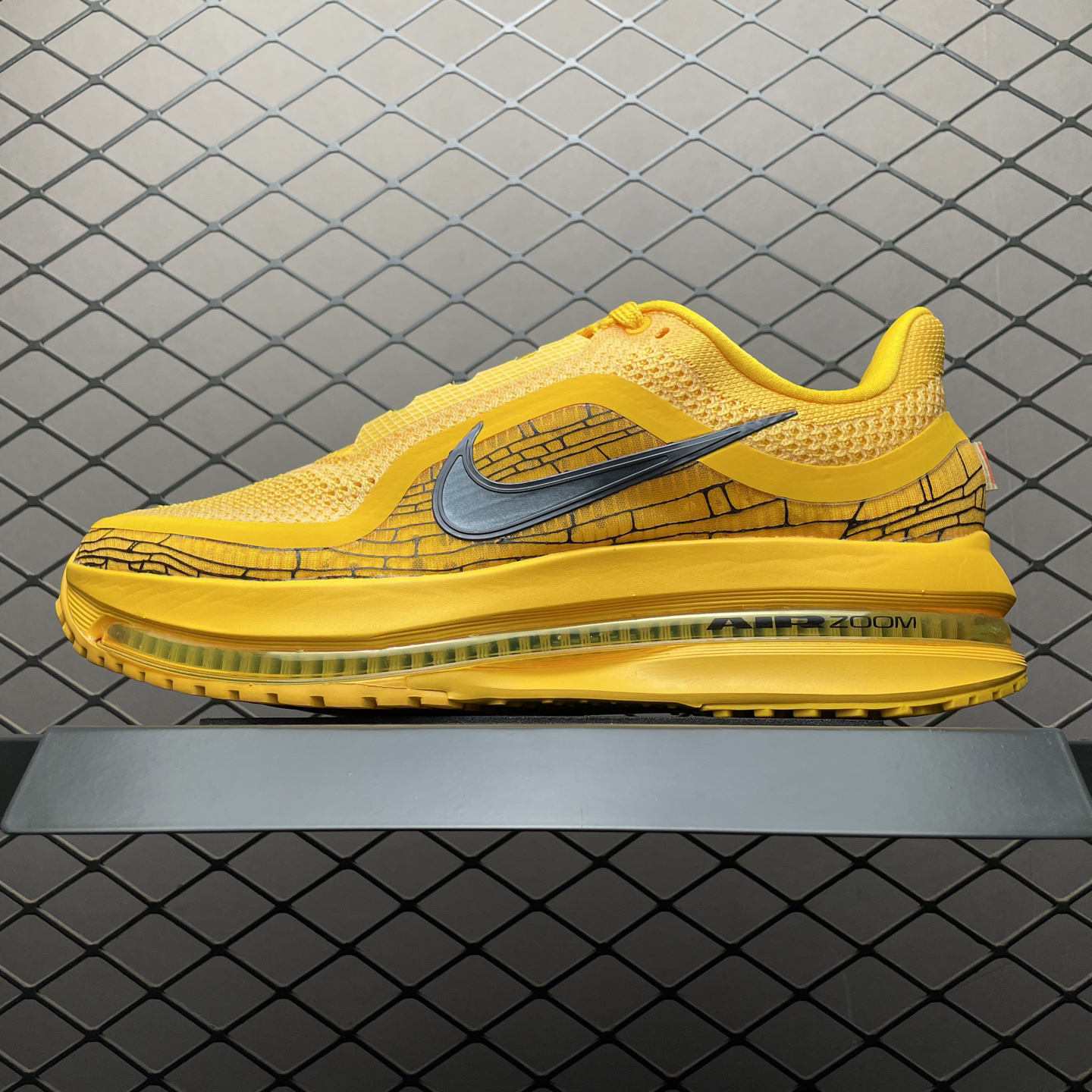 Nike Running Shoes main view