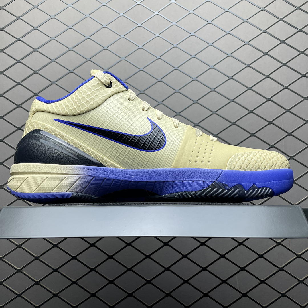 Nike Kobe Basketball Shoes Gold main view
