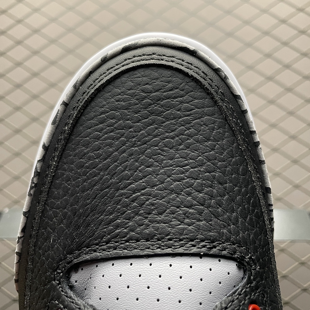 Nike Air Jordan 3 Casual Shoes Black detail view 1